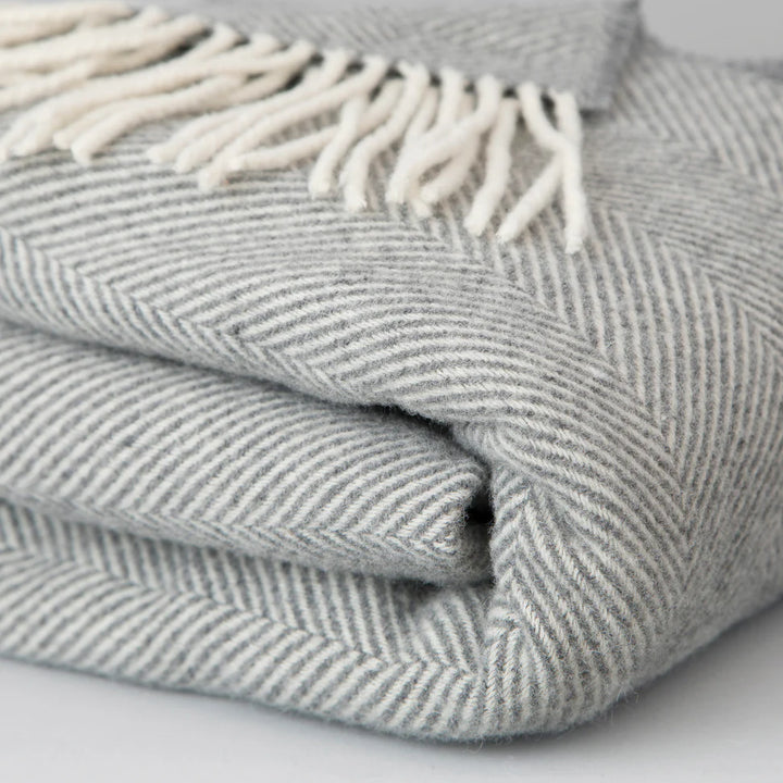 Tielle 100% New Wool Herringbone Blanket - Charcoal Grey