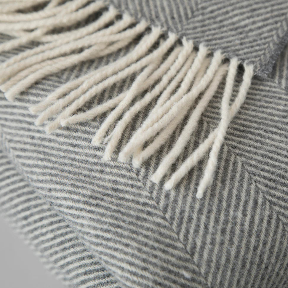 Tielle 100% New Wool Herringbone Blanket - Charcoal Grey