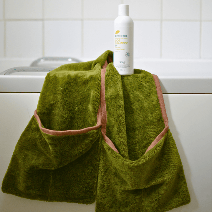 Refresh Glove Towel 100 x 22 cm