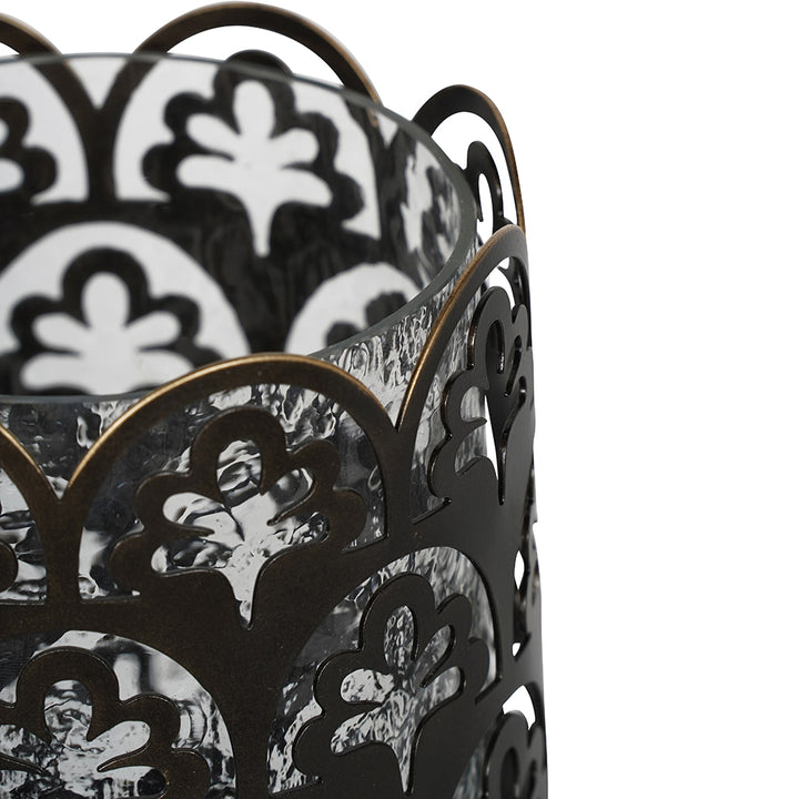 Laura Ashley Medium Catarina Hurricane