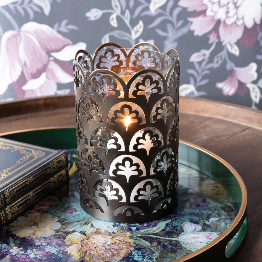 Laura Ashley Medium Catarina Hurricane