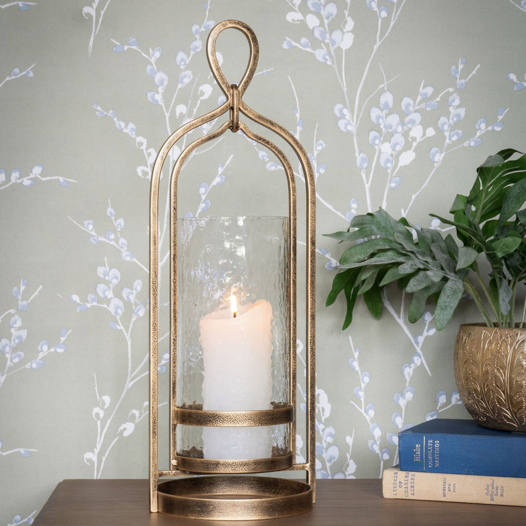 Laura Ashley Large Aged Gold Loop Hurricane