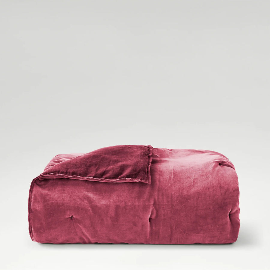 CHRISTY Harewood Bedspread Fuschia