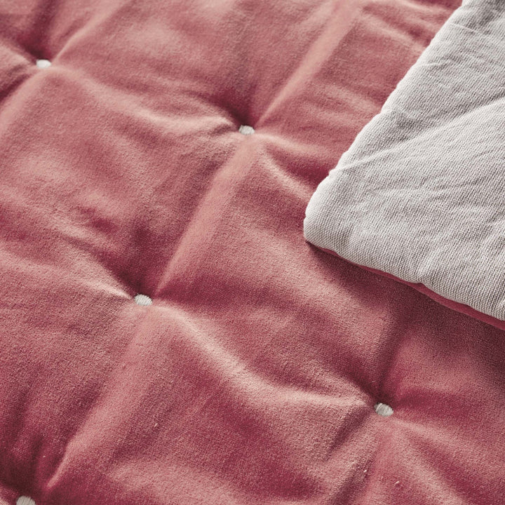 CHRISTY Jaipur Throw - Garnet