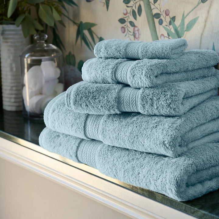 CHRISTY Renaissance Towels - Soft Chambray