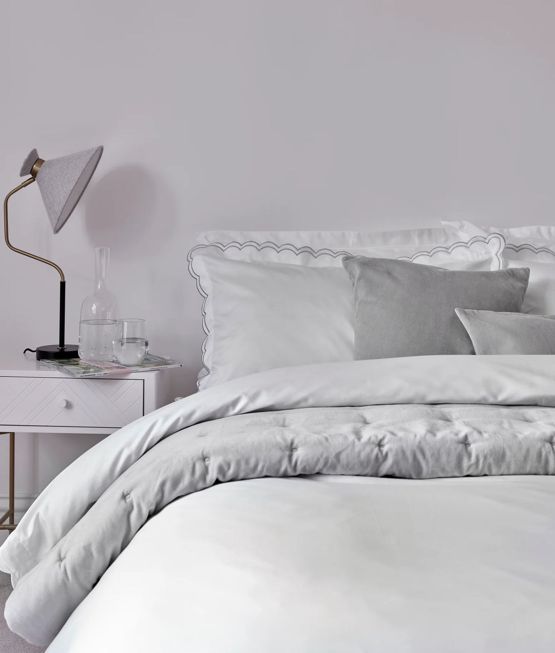 CHRISTY Scallop Edge Oxford Pillowcase Pair Silver
