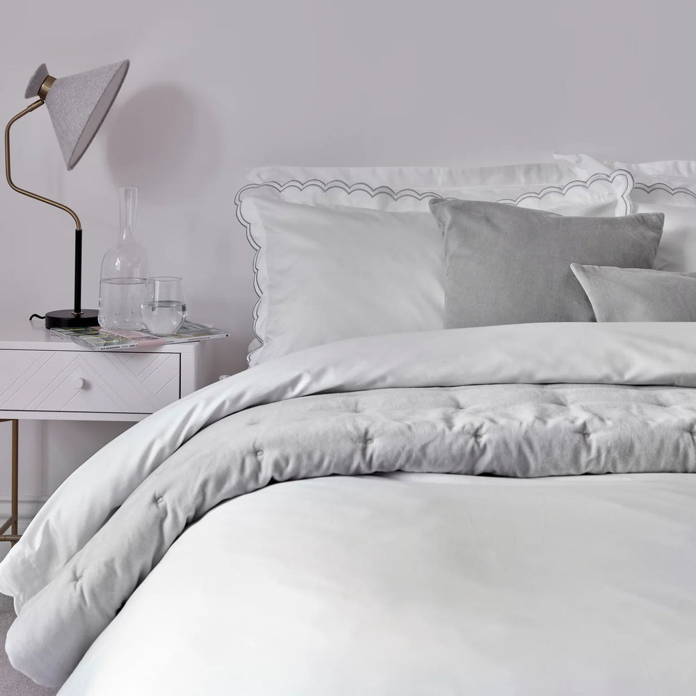 CHRISTY Scallop Edge Duvet Set Silver