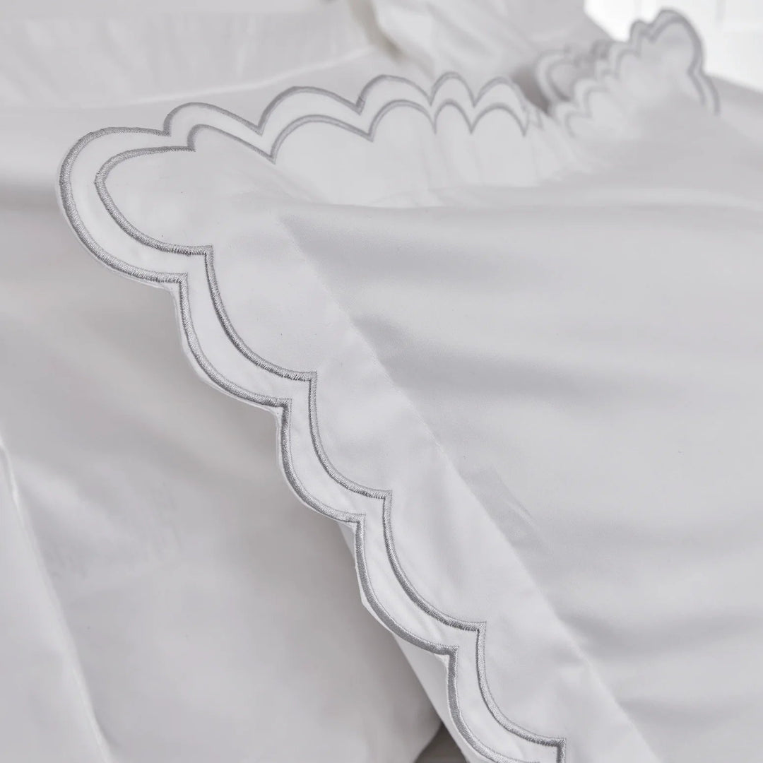 CHRISTY Scallop Edge Duvet Set Silver
