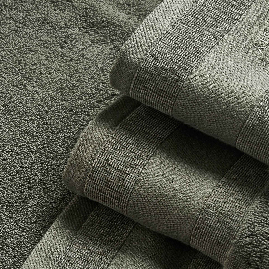 CHRISTY Signature Towels - Forest Green