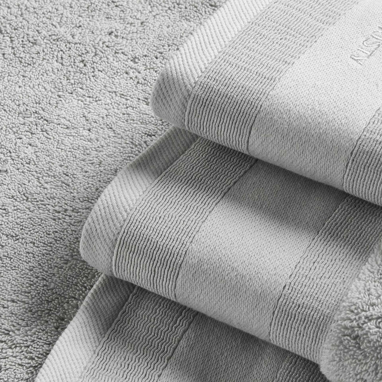CHRISTY Signature Towels - Platinum