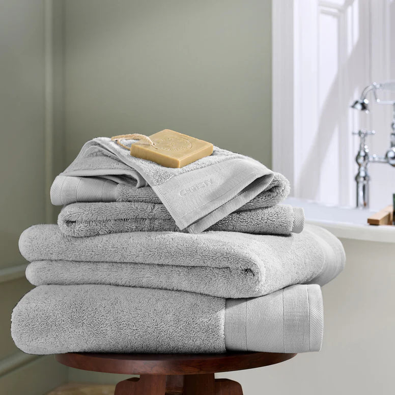 CHRISTY Signature Towels - Platinum