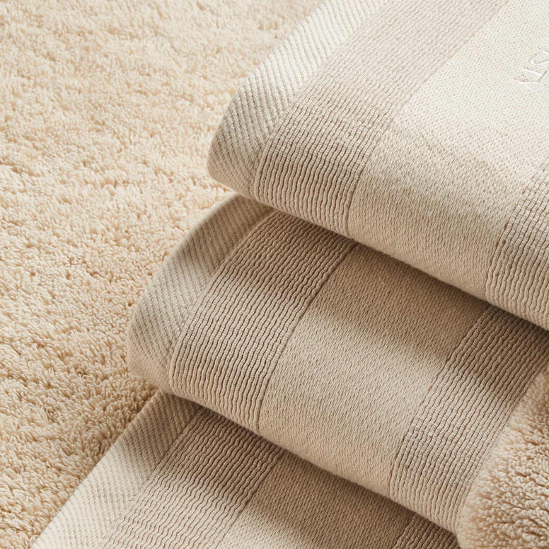CHRISTY Signature Towels - Sand